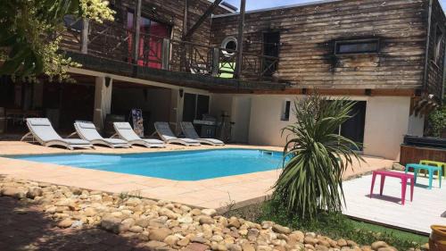 Baillargues Bed & Breakfast | Esprit d'Ailleurs