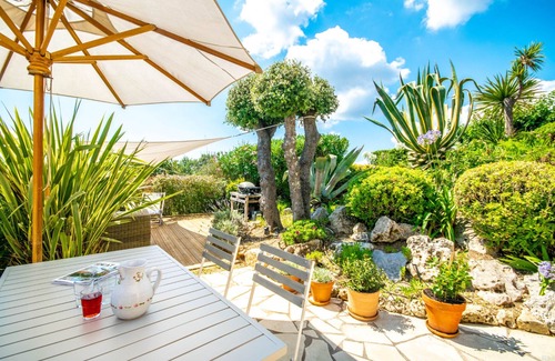 La Rouviere House | Esprit du Sud Vakantiewoning met Gezellige Tuin op Domaine du Golf