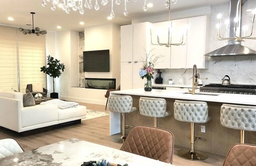 Apache Shores House | Esqusite New Home + Private Pool - Firefly Canyon