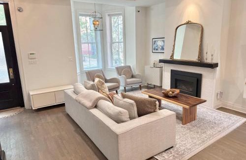 Shaw House | Essence of DC Vibrant Shaw Parking x 2