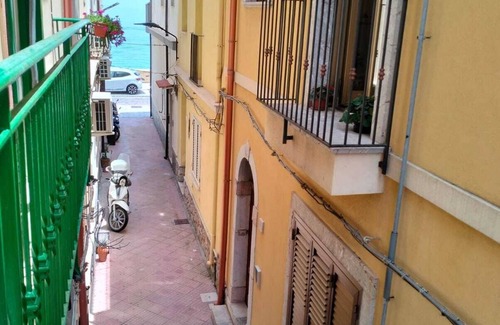 Letojanni Apartment | Essences of Sicily Apartment Letojanni - Taormina