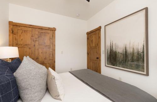 Big Sky House | Esssentia Townhome 151B