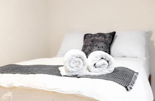 Los Tamarindos Hotel | Esssential PXM Arkitainer Residential Lofts