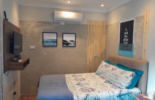 Jose Menino Apartment | Estúdio Praia residence
