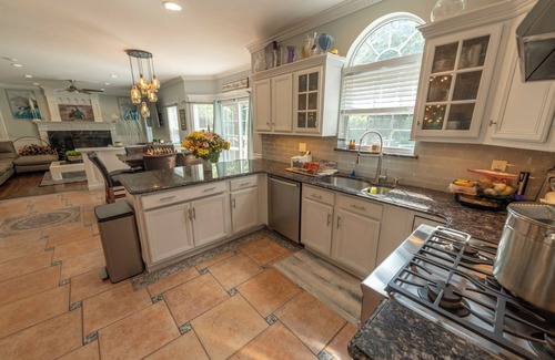 Manorville House | Estate Setting At The Gateway To The Hamptons