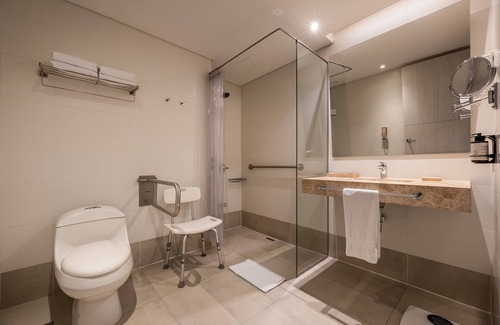 El Castillo Hotel | Estelar Square
