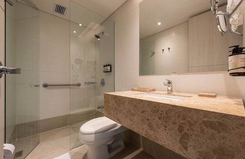 El Castillo Hotel | Estelar Square