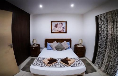 Rabat Apartment | Estrella Lodging
