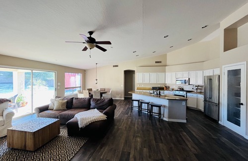 Estrella Mountain Ranch House | Estrella Mountain Ranch Retreat