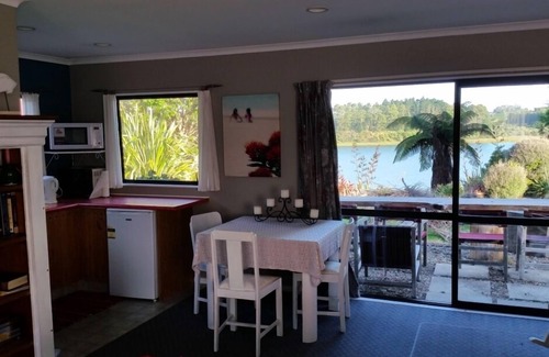 Whakamarama Apartment | Estuary Edge - A Slice of Paradise