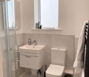Llansanffraid Glan Conwy House | Estuary View - Newly Built 3-Bed House