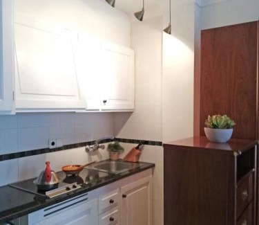 L'Escala Apartment | Estudi Nàutic port La Clota