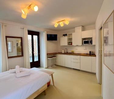 Jewish Quarter Apartment | Estudio 2 by MezquitaSuites