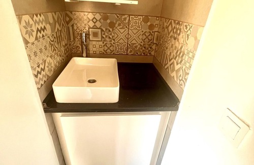 Mataro Apartment | Estudio nuevo con cocina y baño privado mt132