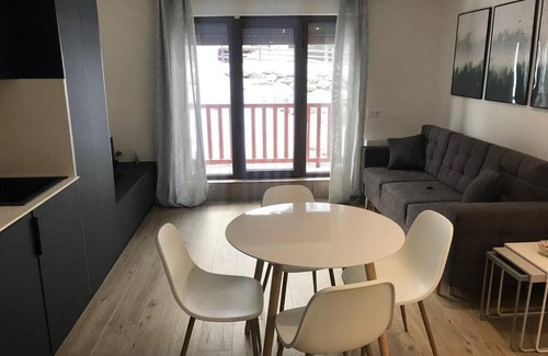 Soldeu Apartment | Estudio reformado con parking en Vall d'Incles, Grandvalira