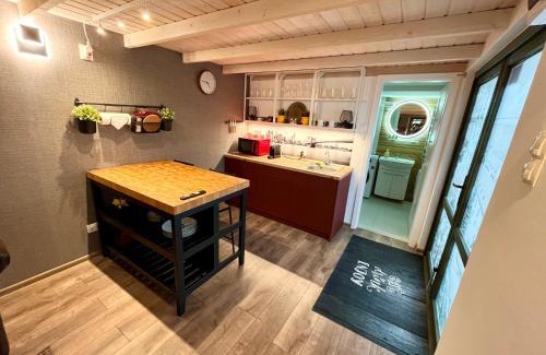 Debrecen Apartment | ESZLA 2 Apartman Free large secure parking