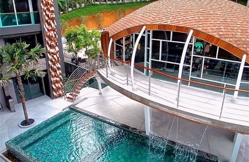 Patong Apartment | ET214 - pool access studio, quiet Patong area