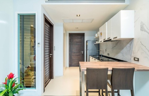 Patong Apartment | ET414 - Charming pool view studio in Patong
