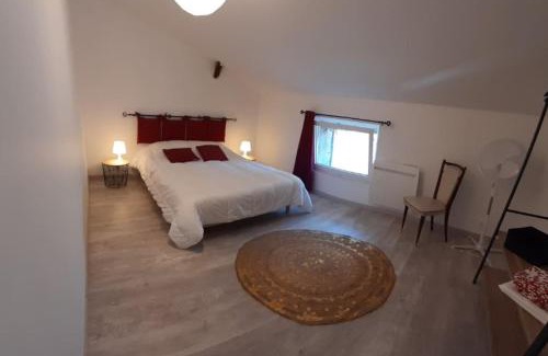 Bourg-Saint-Andeol House | Etage d'une agréable maison de ville