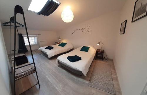 Bourg-Saint-Andeol House | Etage d'une agréable maison de ville