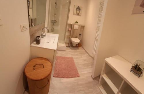 Bourg-Saint-Andeol House | Etage d'une agréable maison de ville