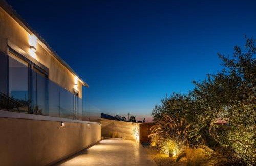 Tsikalaria Villa | ÉTHAFOS Luxury Apartment