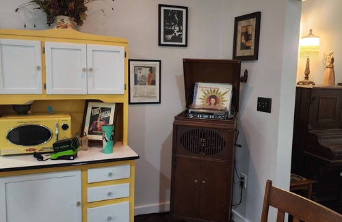 Blanco House | Ethyl's Place - a charming place to stay.