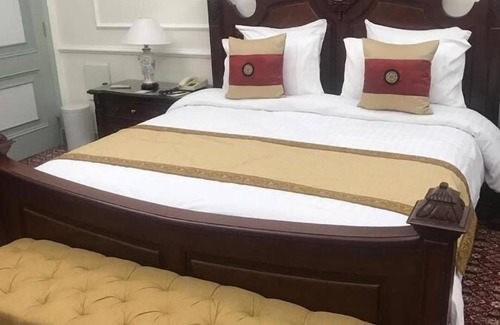 Punjab Hotel | Etihad Club