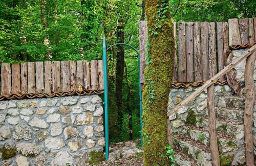 Karuc House | Etno House Šćepanov Hlad
