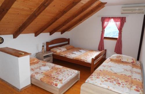 Mojkovac Ski Chalet | Etno selo ŽURIĆ
