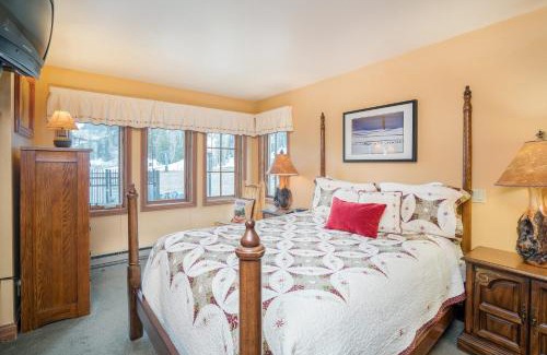 Telluride House | Etta Place Too 103 by AvantStay Close to Town The Slopes In Complex w Communal Pool Hot Tub