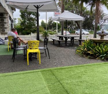 Ettalong Beach Hotel | Ettalong Beach motel