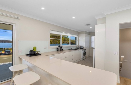 Ettalong Beach House | Ettalong Waterfront Retreat