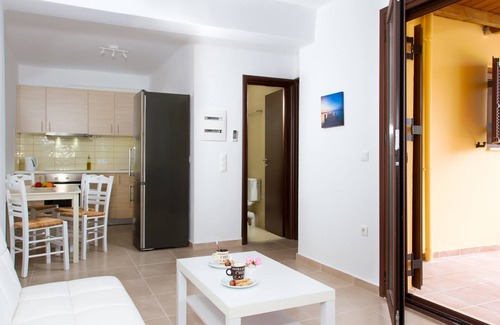 Georgioupolis Apartment | Eucalyptus - modern charming apartment - ideal for 4 people