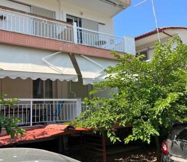 Nea Playia Apartment | EUGENE
