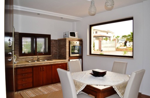 Balestrate Villa | EUGENIO VILLA WITH PRIVATE POOL
