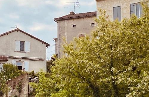 Saint-Aulaye-Puymangou House | Eulalie ,maison de village avec jardin