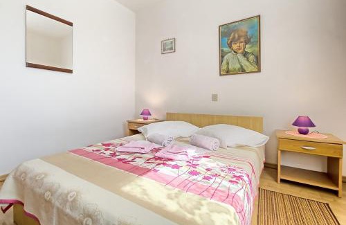 Valica Apartment | EVA house with apartment