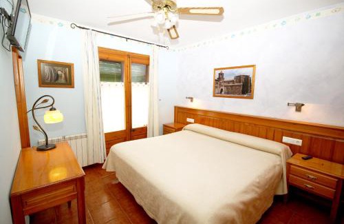 Prades Hotel | EVA & TRAVEL - Hotel LA BOTIGA