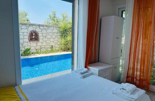 Alacati Villa | Evalacati - Villa Harnup- Tamamen Müstakil Villa