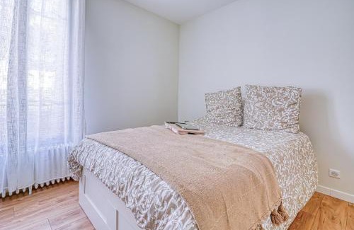 Brunoy Apartment | Evasion cosy et lumineuse