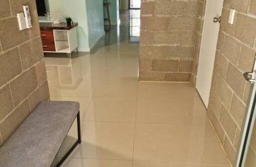 Eimeo House | Eve's Place