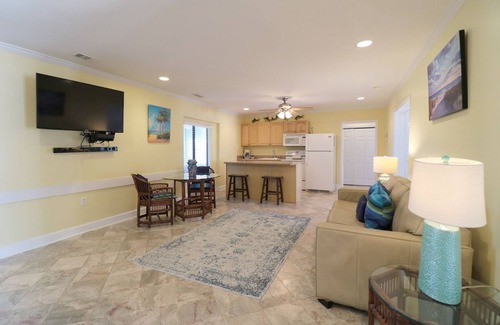 Tybee Island House | Evelyn's is a directly oceanfront, free standing, 6 bedroom, 5 bath home that has everything!