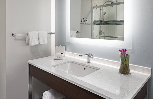 Alpharetta Hotel | EVEN Hotel Alpharetta - Avalon Area by IHG