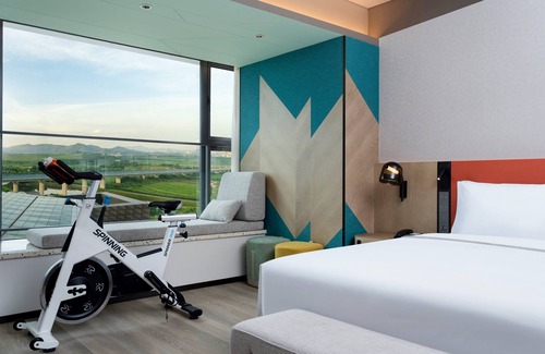 Dongguan Hotel | EVEN Hotels Shenzhen Guangming Cloud Park by IHG