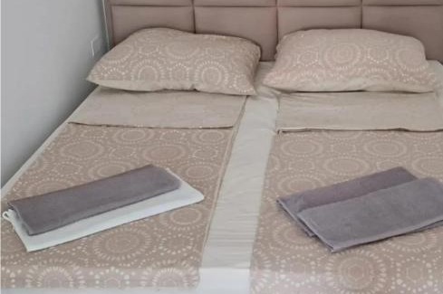 Rade Apartment | Everest