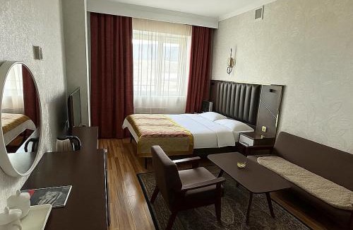 Bayangol Hotel | Evergreen Hotel