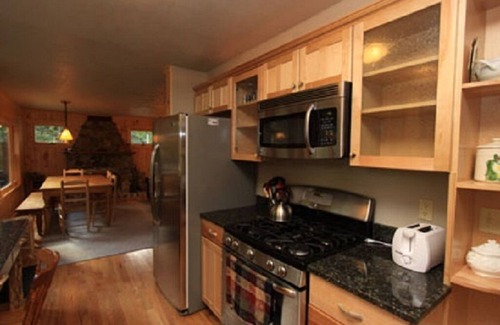 Old Forge House | Evergreen Lodge Old Forge Waterfront w/Dock Sleeps 9/.5 miles to Old Forge