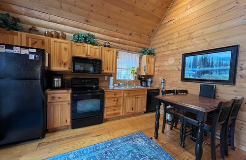 Thayerville House | Evergreen | Wooded Views from Balcony + Private Hot Tub