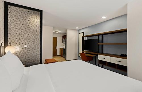 Somerset Hotel | Everhome Suites Somerset - South Brunswick